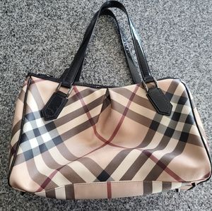 Authentic Burberry handbag shoulder bag